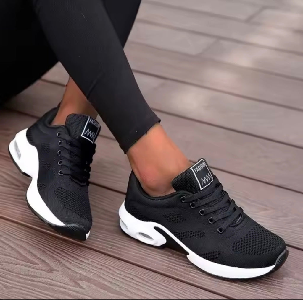 SNEAKERS FASHION SPORT - Il Tuo Nuovo Must-Have!